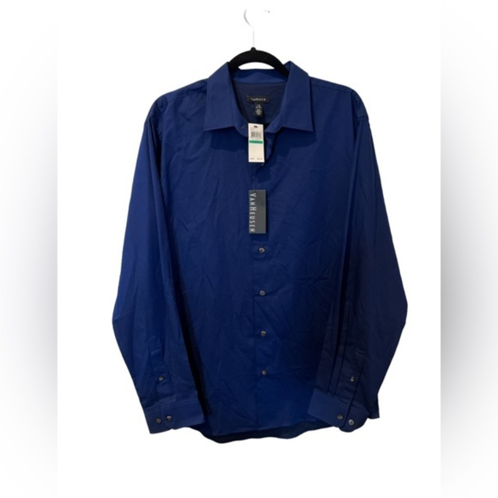 NWT Van Heusen button up